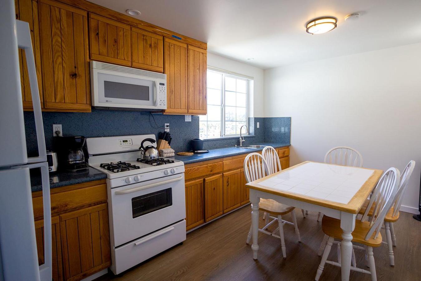Edgewater Beach Inn サンタクルーズ エクステリア 写真